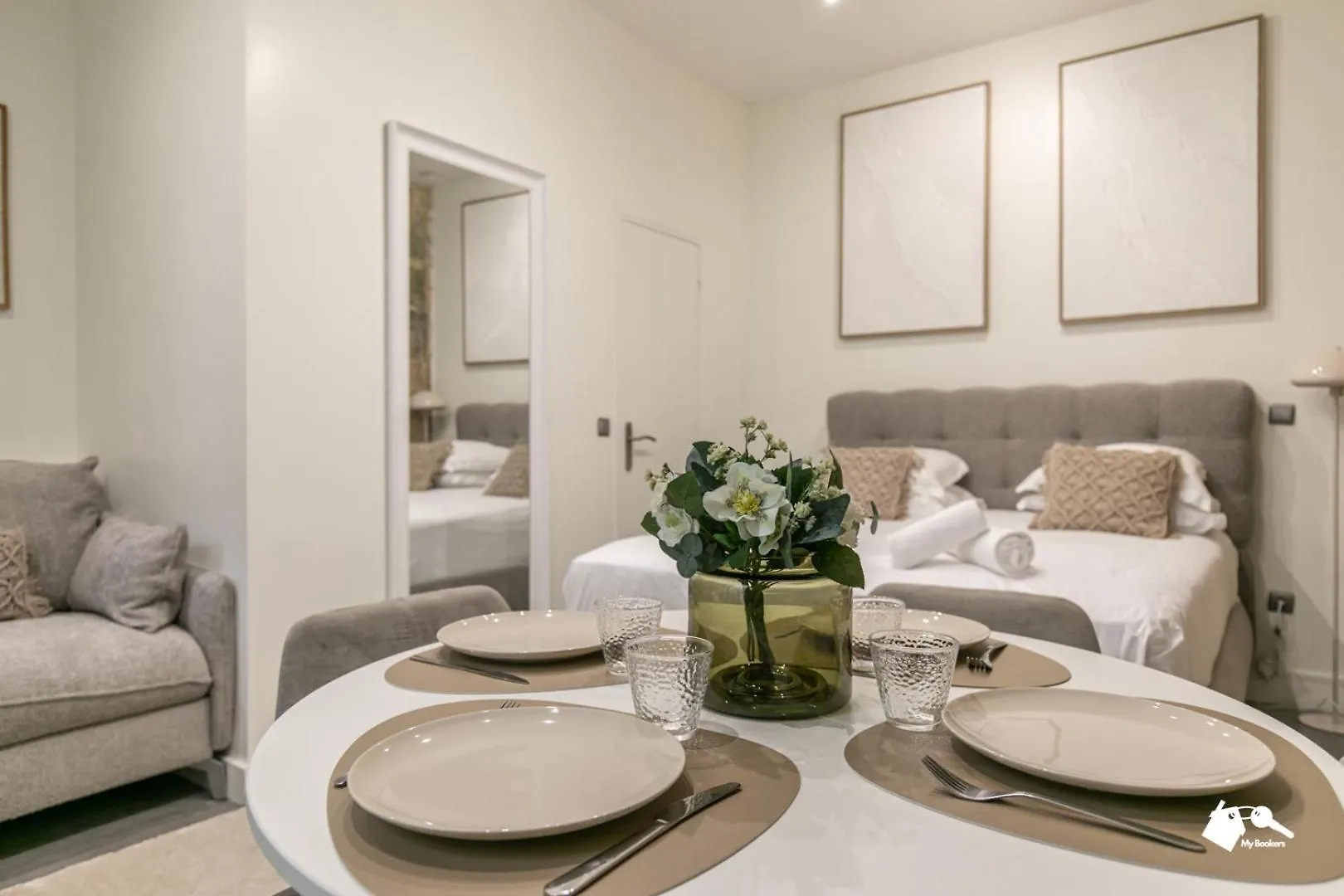 Mba - Splendide Appartement - Proche Nation Paris 0*,  France